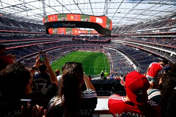 球迷都期盼能中籤親臨2026世足現場(photo：latimes)/金享娛樂城
