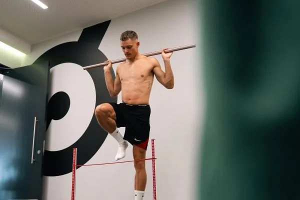 足球員比起身形更重要的是下肢彈性與爆發速度(photo：nytimes)/金享娛樂城
